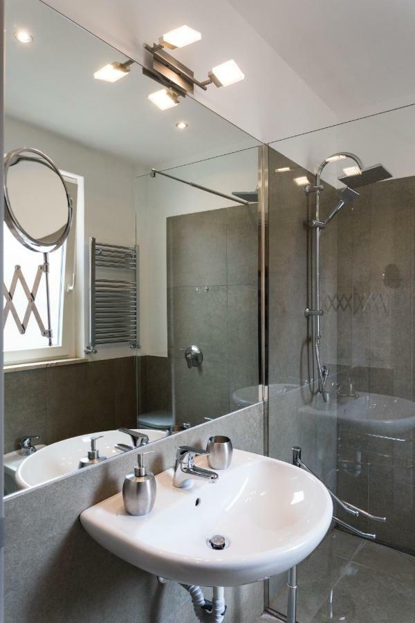 Overseas - Penthouse - Appartamento Attico - Palazzo San Matteo - Παλέρμο Εξωτερικό φωτογραφία